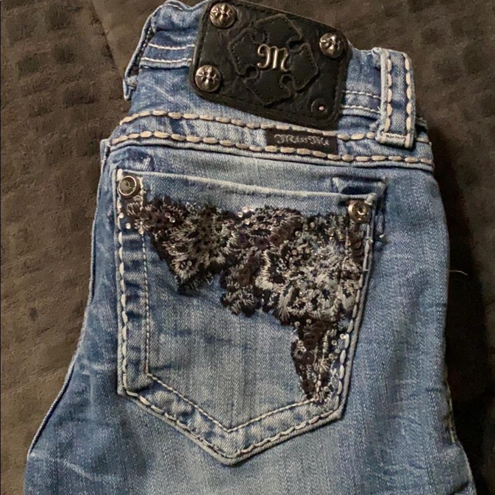 Miss Me Jeans, Straight